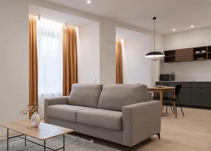 Downtown Getaway Apartments By Prime Rentals IV