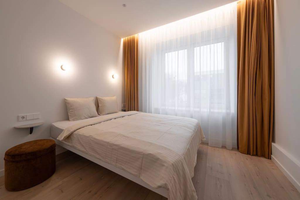 Apartment Downtown Getaway By Prime Iv Kaunas