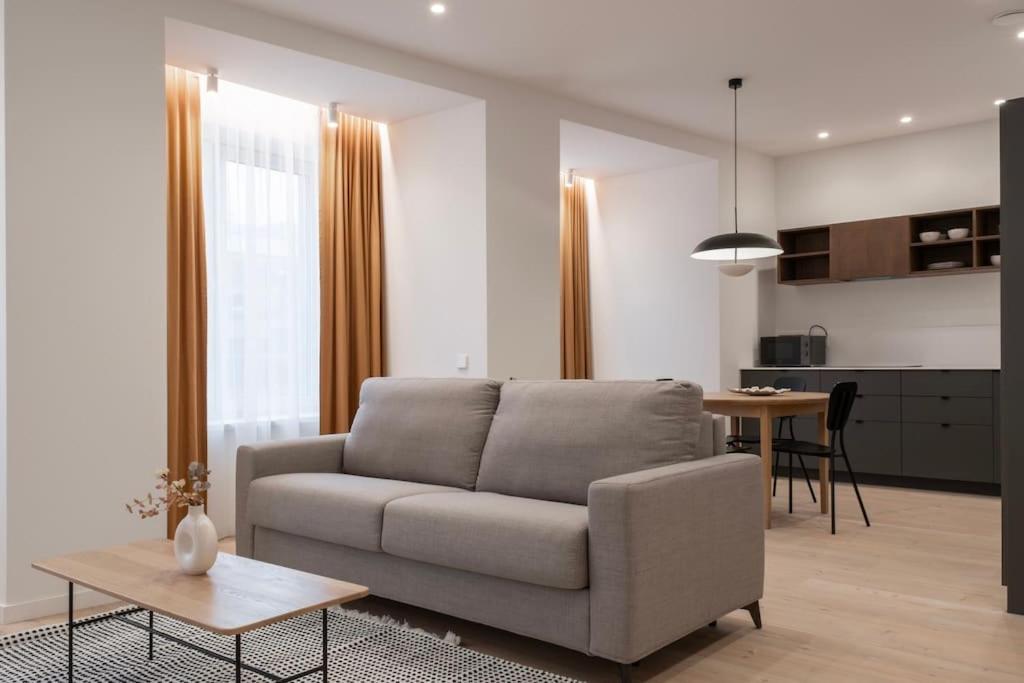 Downtown Getaway By Prime Iv Apartment
